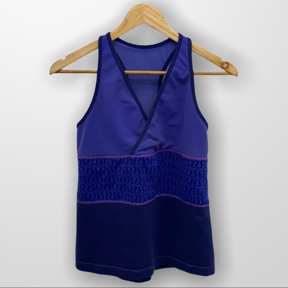 LULULEMON Deep V Origami Tank Size 12